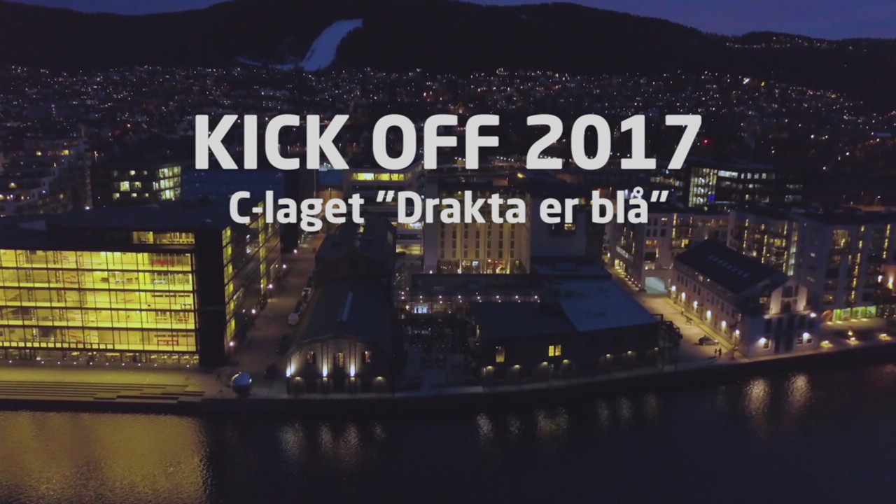 KICK OFF - Drakta er Blå